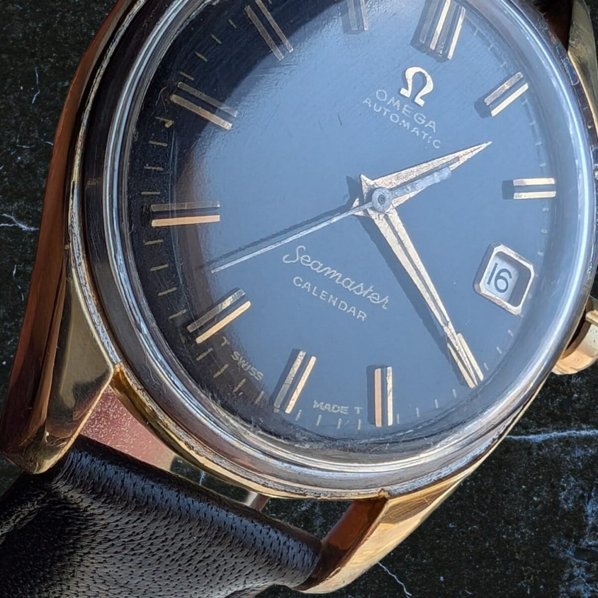 Omega Seamaster Calendar - Automatic 1960 - 34 mm Gold Plated - Rare Black dial